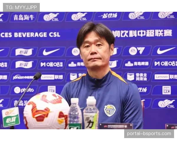 李霄鹏成反向英雄 外界认为他是唯一能帮助海牛完成降级使命的人