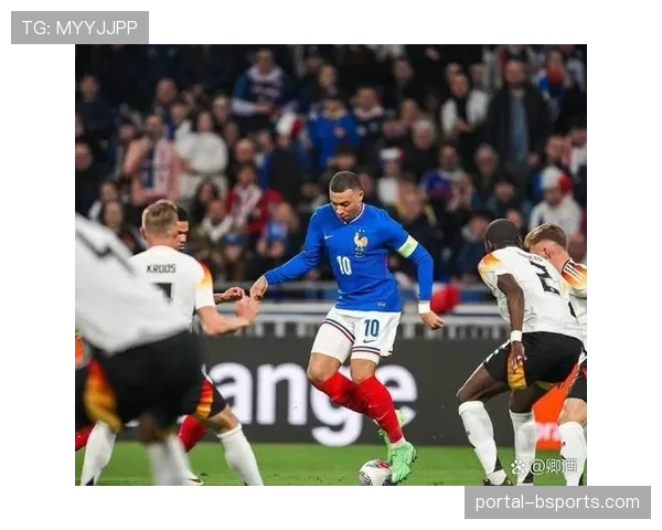 快船主力祖巴茨首节发力，贡献10分3篮板2盖帽助攻防